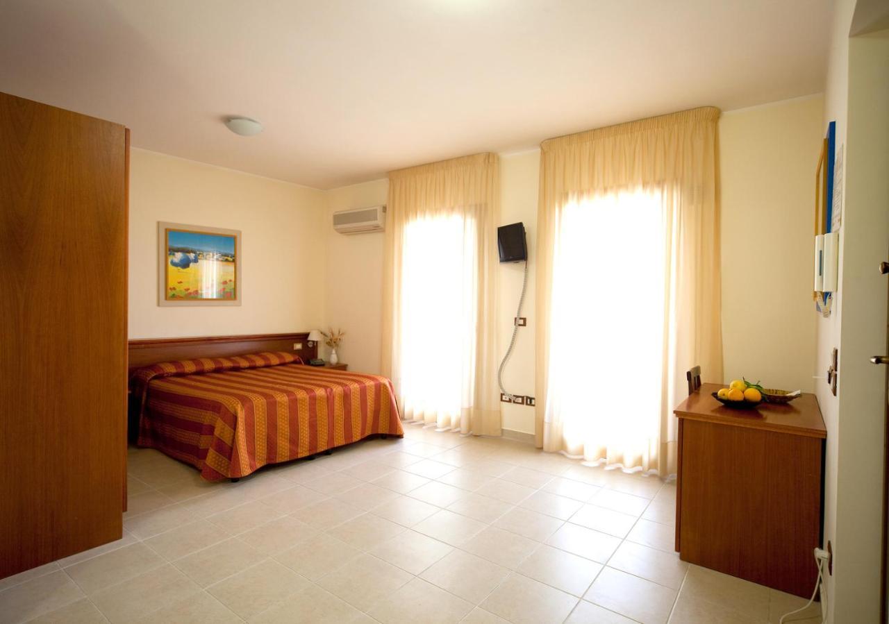 Hotel Residence Al.Pa. Reggio di Calabria Exterior foto